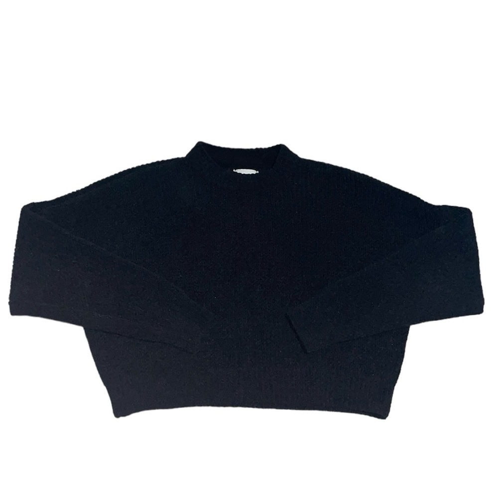 Abercrombie and fitch black knit cropped sweater